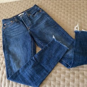 Levi’s Jeans Wedgie Skinny Raw Hem Dark Wash Blue 26